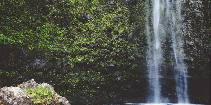 伊斯坦布尔旅行指南：探寻土耳其旋转舞（Sema）仪式的千年精神内涵与最佳观看地点