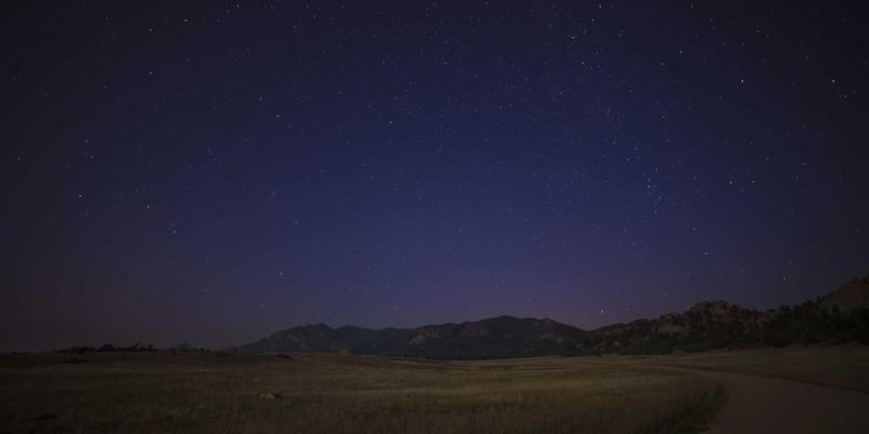 安纳托利亚中部盐湖生态之旅：图兹湖火烈鸟观测与星空摄影完全指南