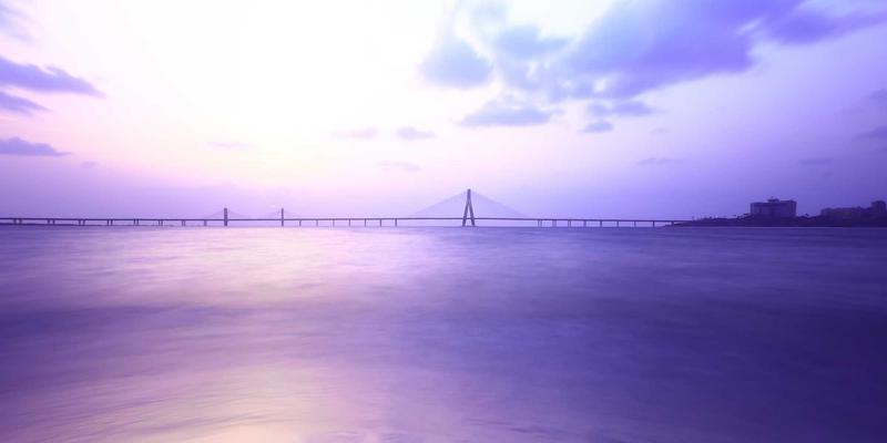 穿越时空的味蕾之旅：乘坐土耳其历史窄轨火车，探索托罗斯山脉的铁路遗产与伊斯坦布尔美食